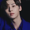 hwang minhyum<3